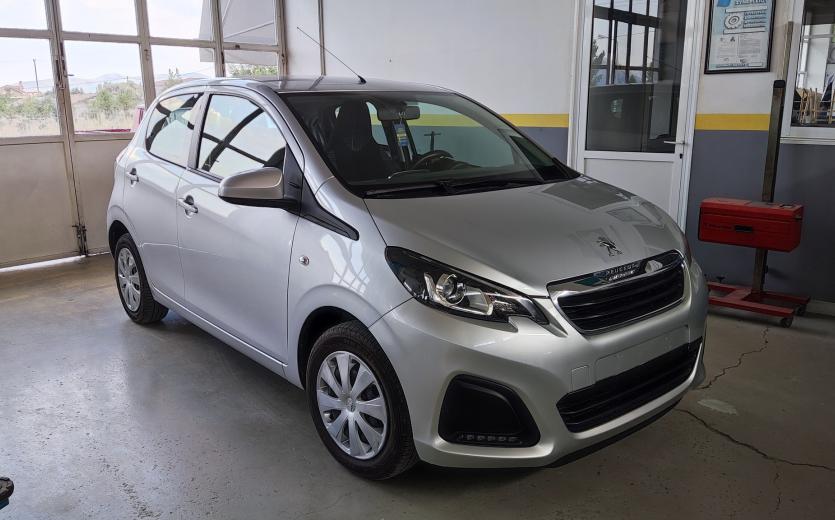 Peugeot 108 VTi Active 2016, μπροστινή δεξιά όψη